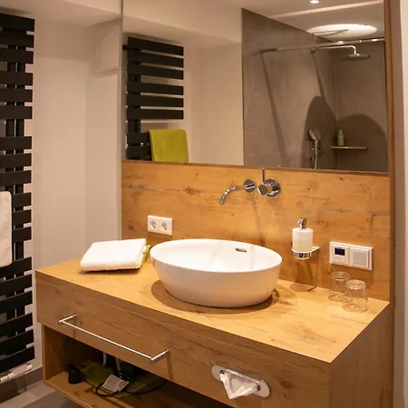 Halbfas-alterauge Hotell