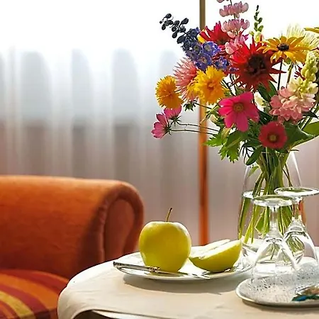 Hotel Halbfas-alterauge 2*