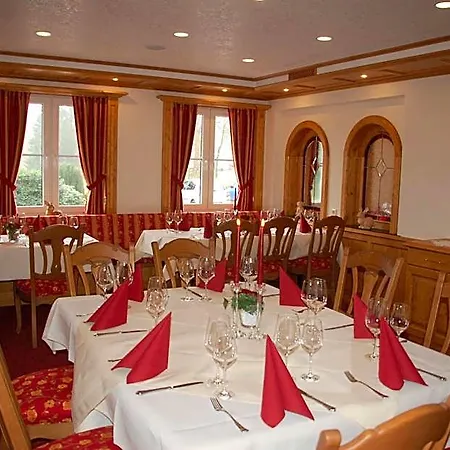 Halbfas-alterauge Hotel